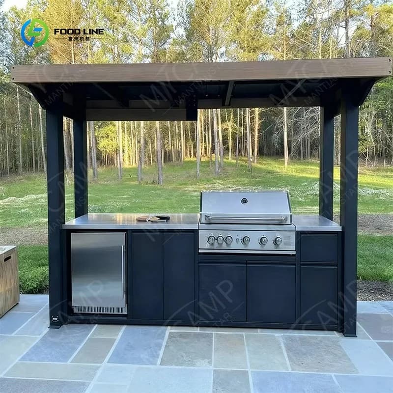 Pergola motorisée en aluminium sur mesure avec toit à lames orientables