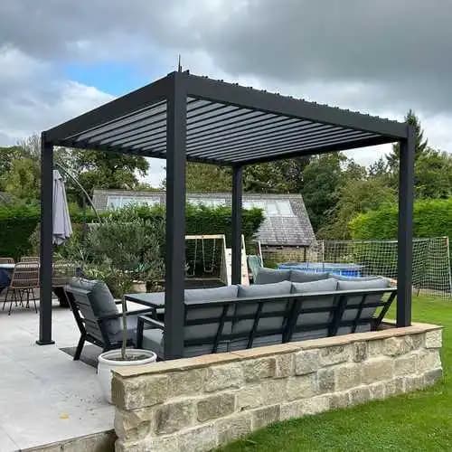 Pergola 2x3 3x3 5x5 4m X 3m 2.5X2.5 Taille personnalisée Cadre en aluminium Toit à persienne réglable pour n'importe quel espace extérieur