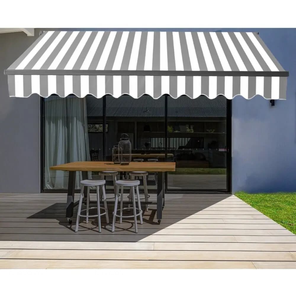 Pare-soleil rétractable pour toit de terrasse de maison