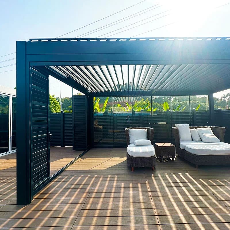 Pergola motorisée à ouverture automatique