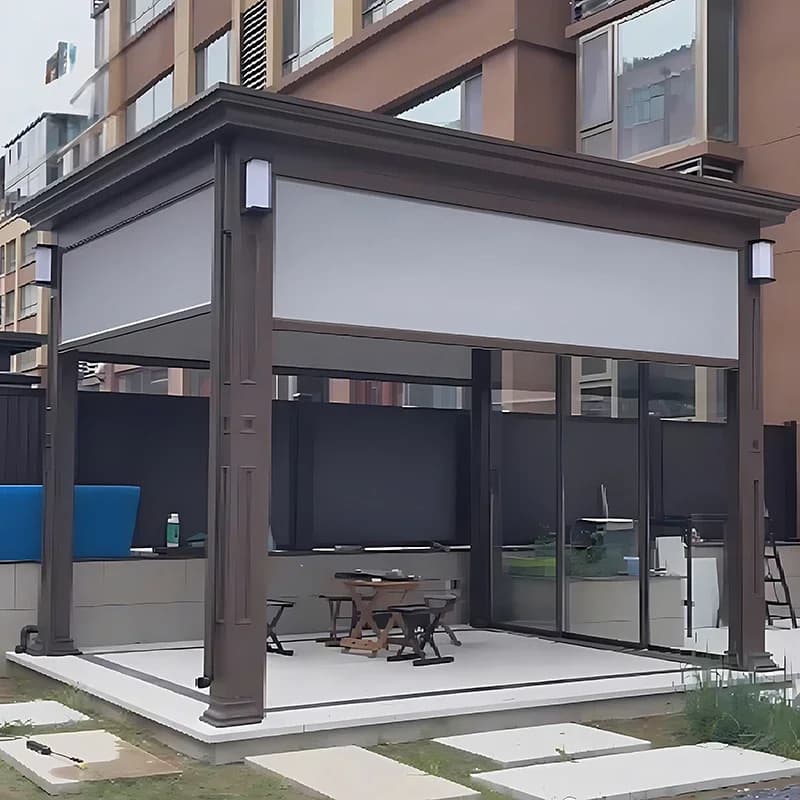Pare-soleil à rouleau résistant au vent pour la maison : extérieur imperméable