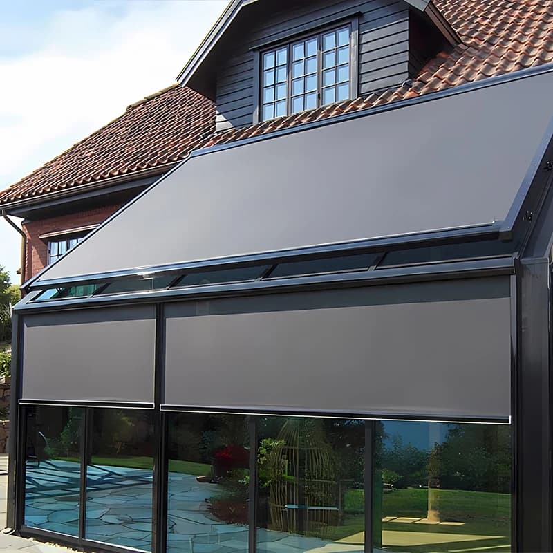 Pare-soleil électrique résistant au vent: auvent de cour et terrasse de villa