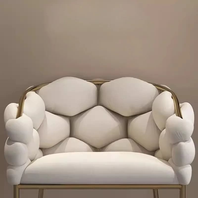 Fauteuils de salon modernes et confortables, design élégant, style relaxant, accessoires de luxe pour la maison
